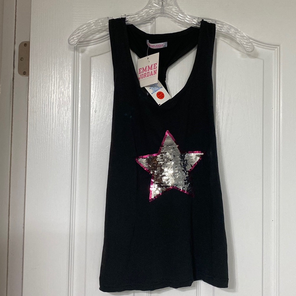 NEW - Tank top with Sequin star and criss cross back